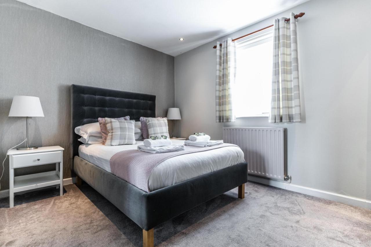 Black Horse Hotel Грасингтън Екстериор снимка