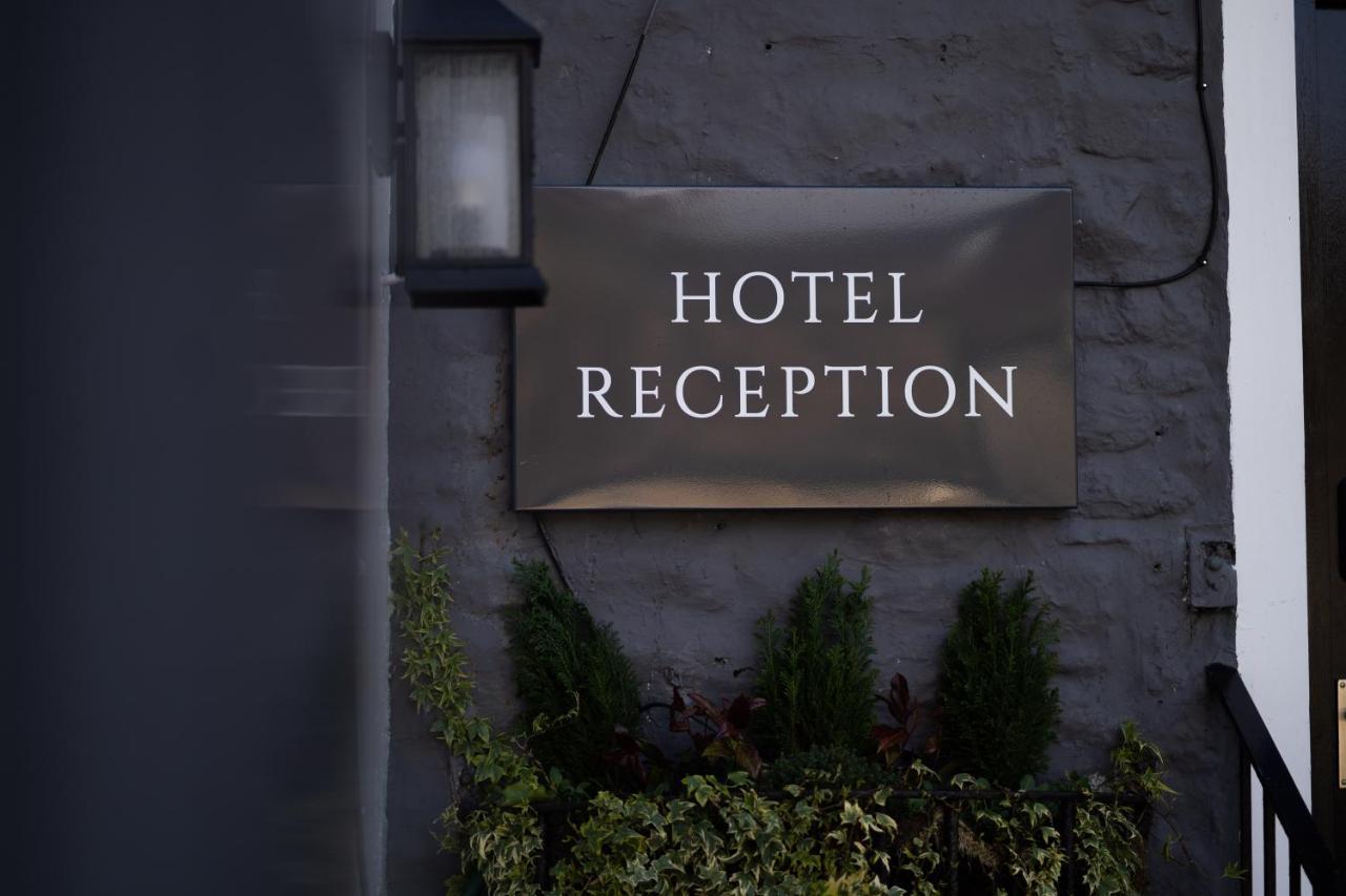 Black Horse Hotel Грасингтън Екстериор снимка